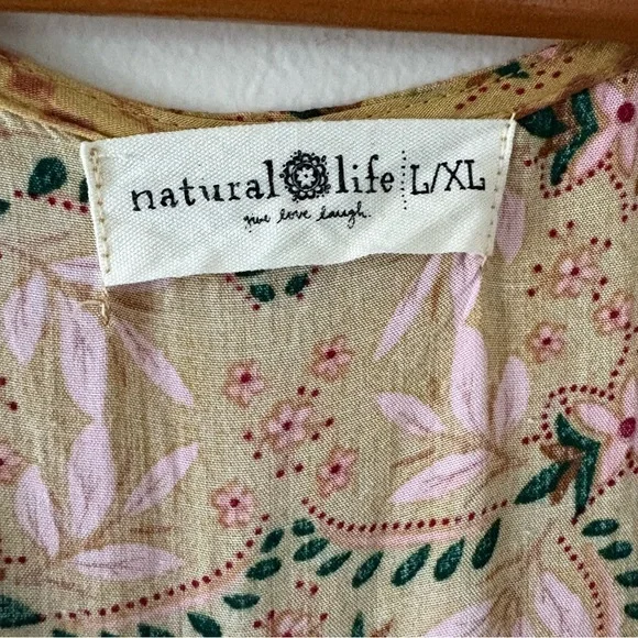 Natural Life Stella Mini Dress with a gold leaf floral print Size L/XL - Picture 8 of 11